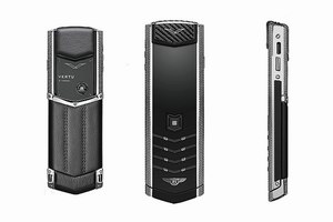 Vertu 与Bentley全新联名Signature手机
